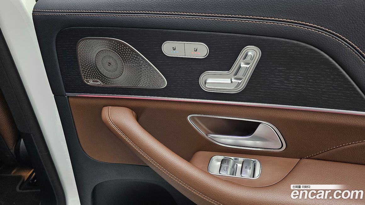 Mercedes-Benz GLS-Class 2024