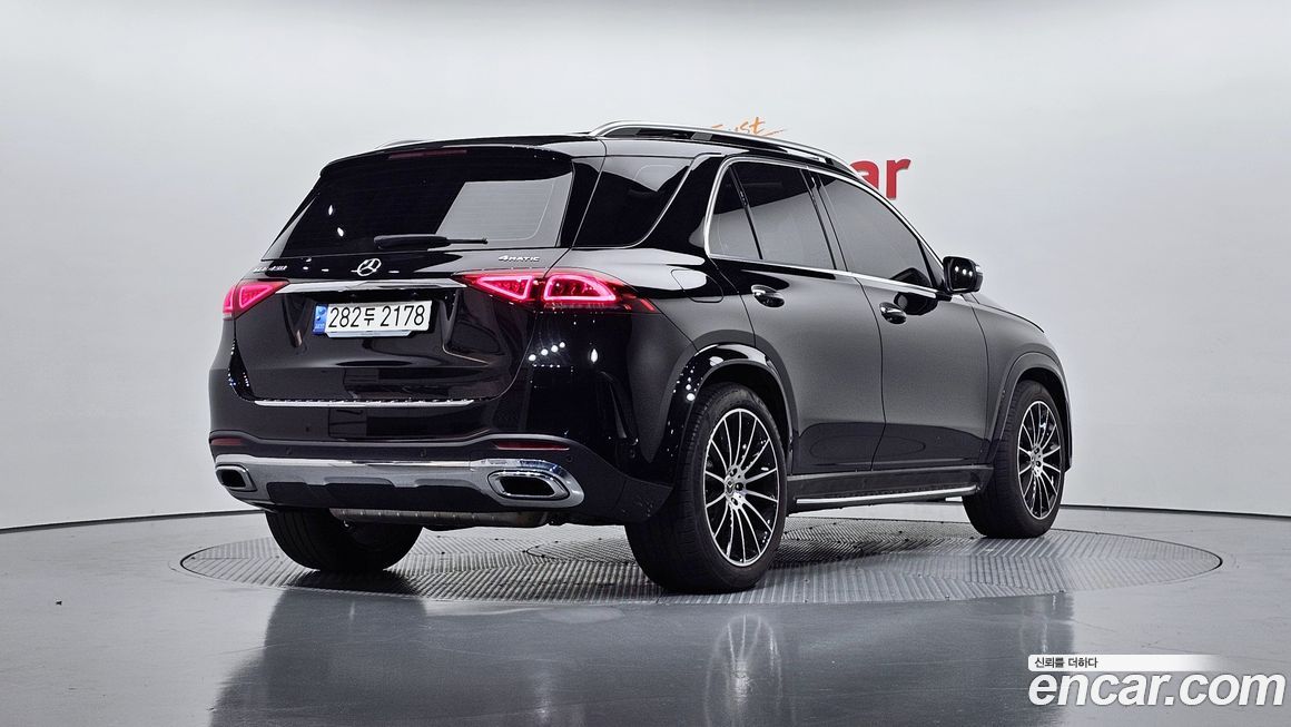 Mercedes-Benz GLE-Class 2023