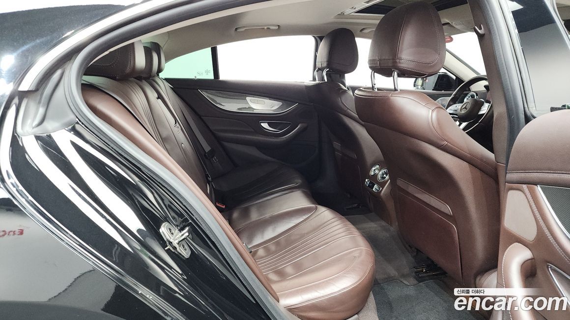 Mercedes-Benz CLS-Class 2019