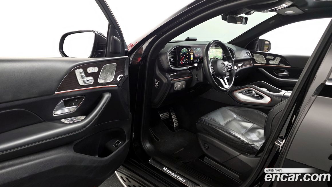 Mercedes-Benz GLE-Class 2021