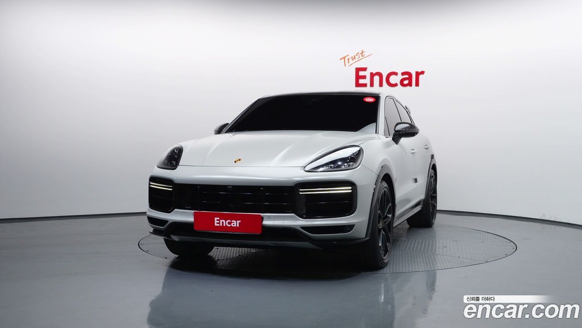 Porsche Cayenne 2023