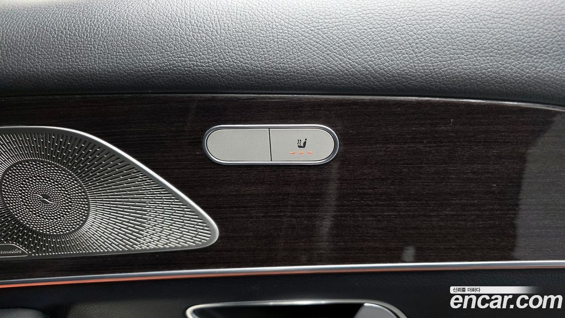 Mercedes-Benz GLE-Class 2021