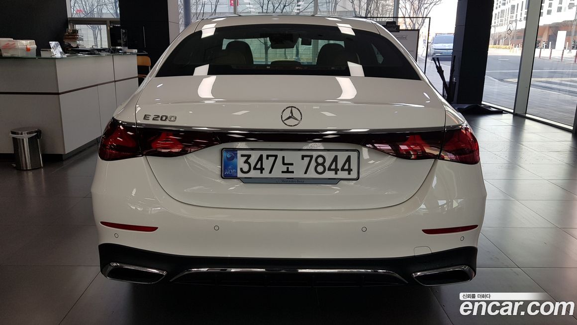 Mercedes-Benz E-Class 2026