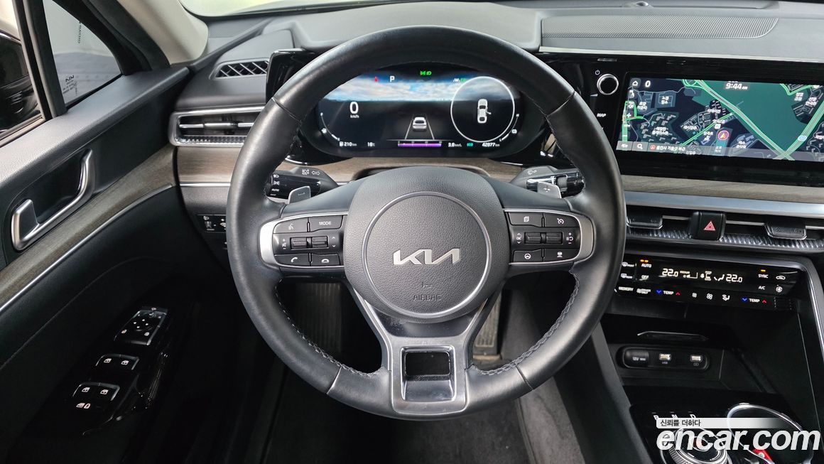 Kia K5 2023