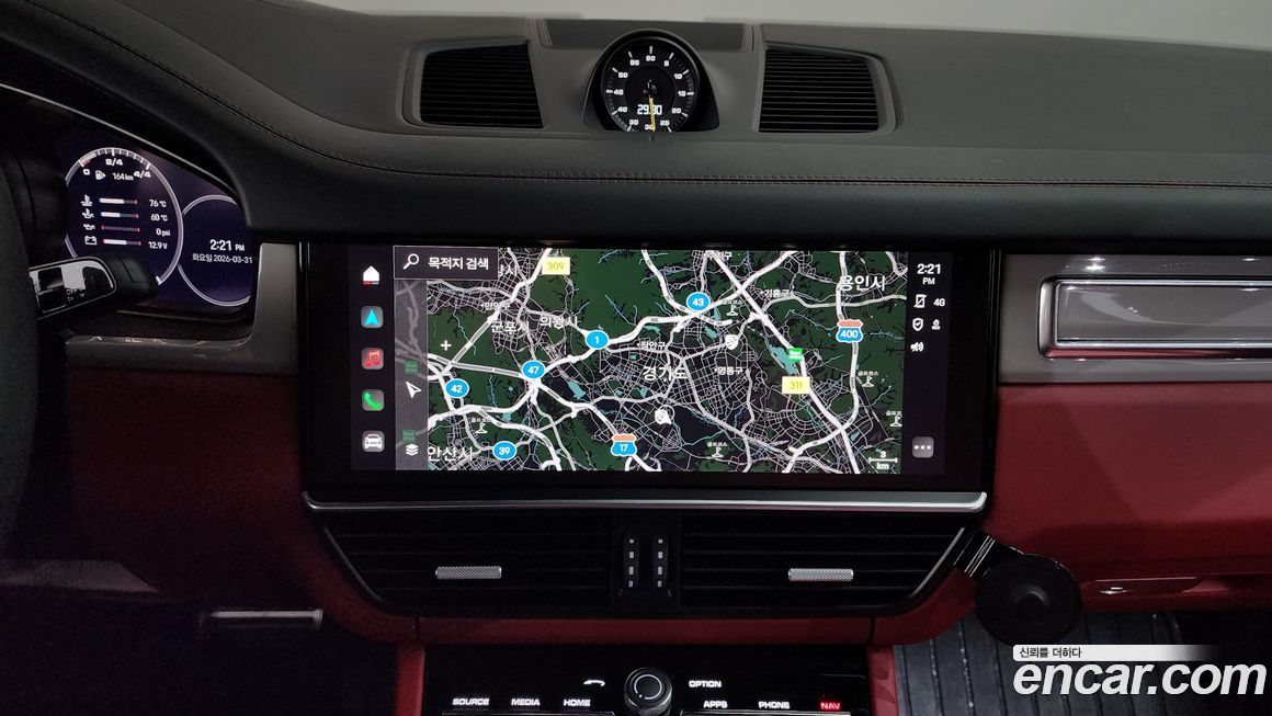 Porsche Cayenne 2023