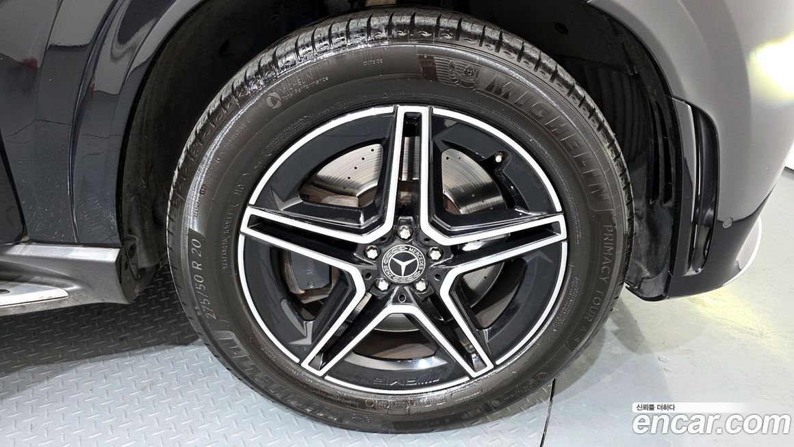 Mercedes-Benz GLE-Class 2021