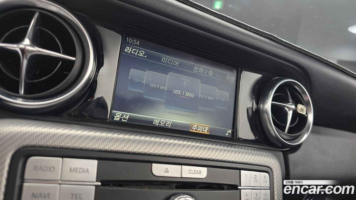 Mercedes-Benz SLC-Class 2017