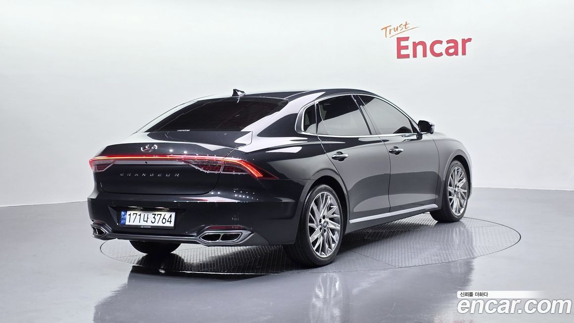 Hyundai Grandeur 2020