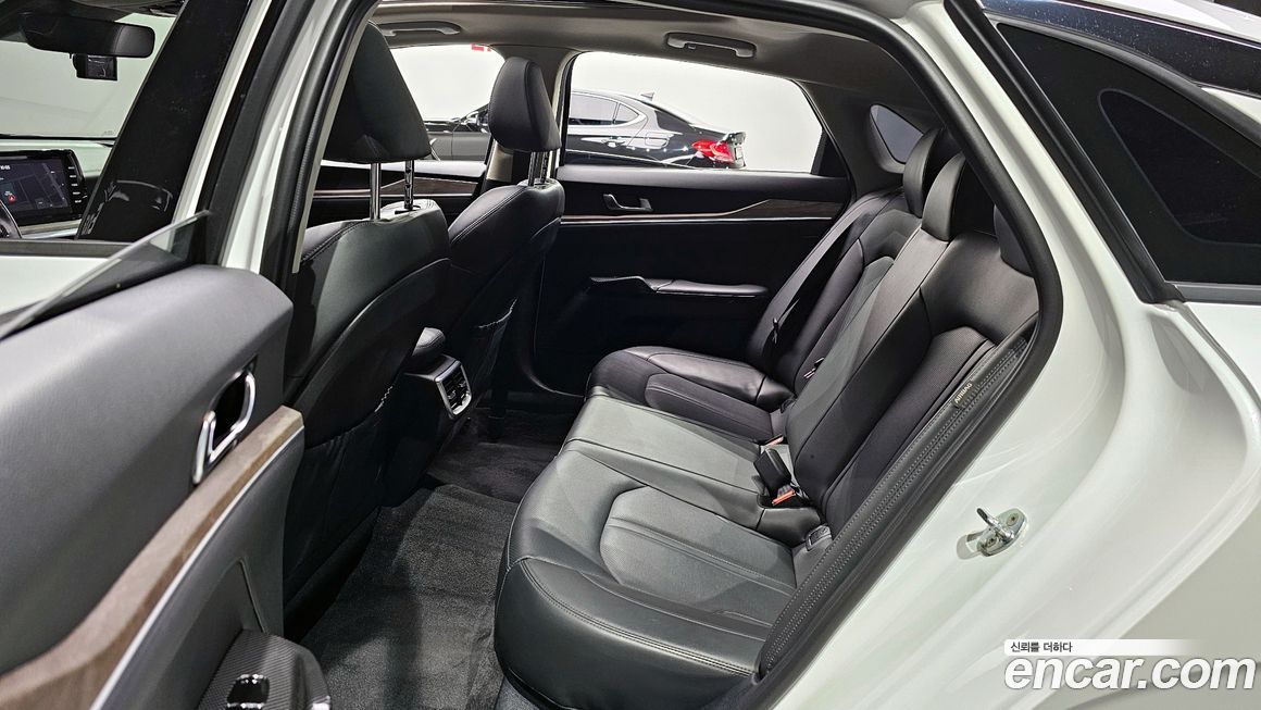 Kia K5 2021
