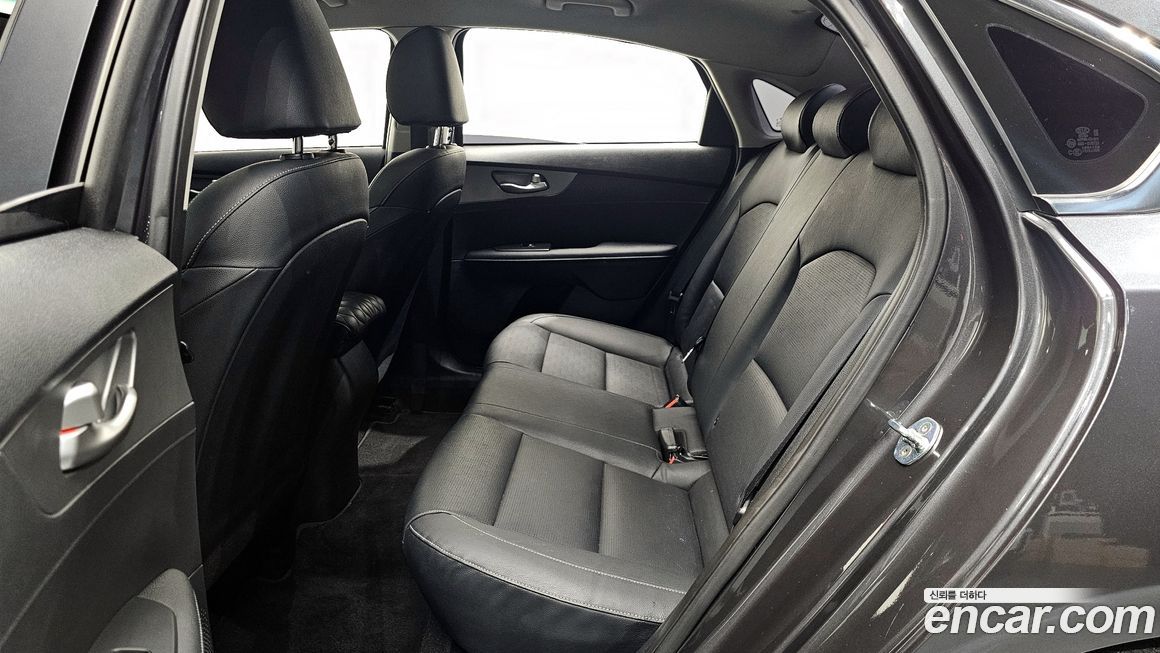 Kia K3 2019