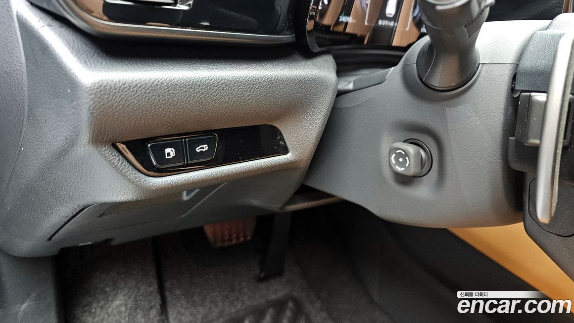 Lexus NX 2025