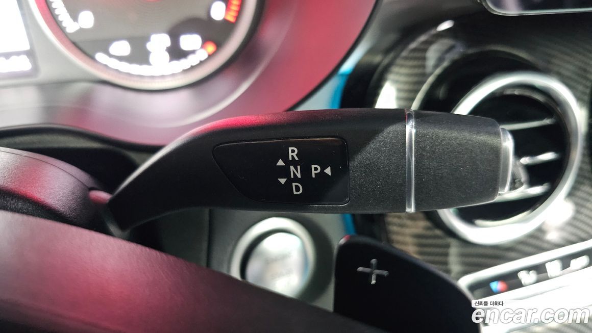 Mercedes-Benz GLC-Class 2018