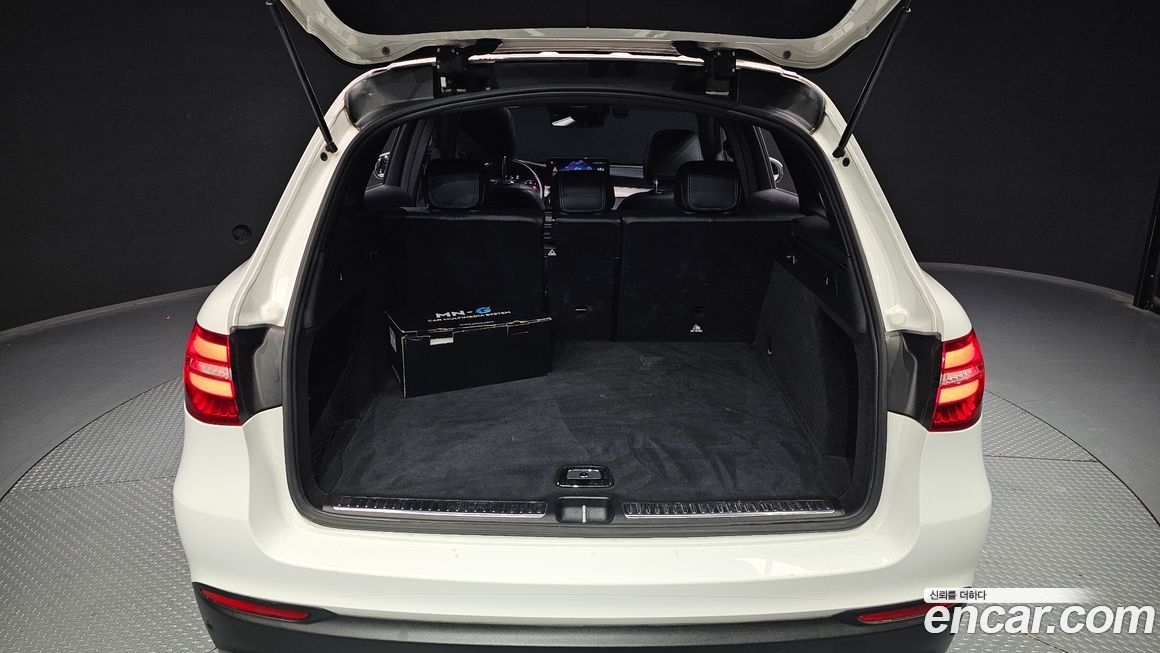 Mercedes-Benz GLC-Class 2018