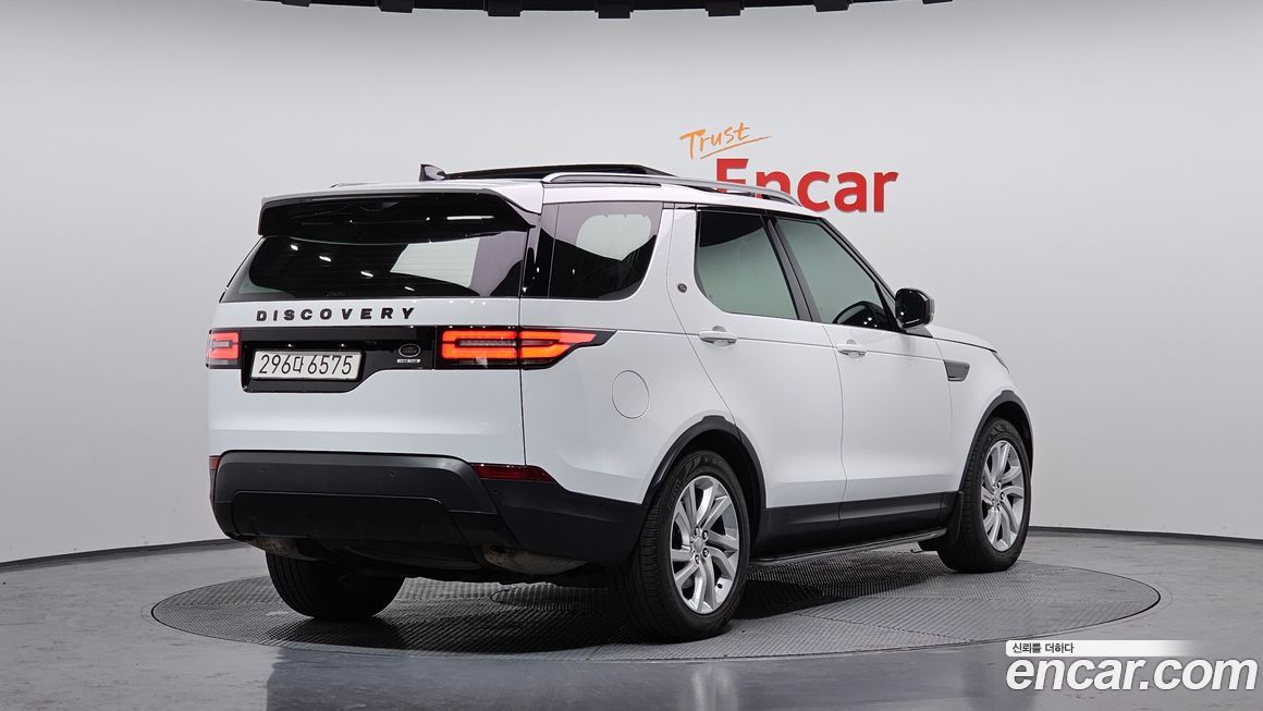 Land Rover Discovery 2017
