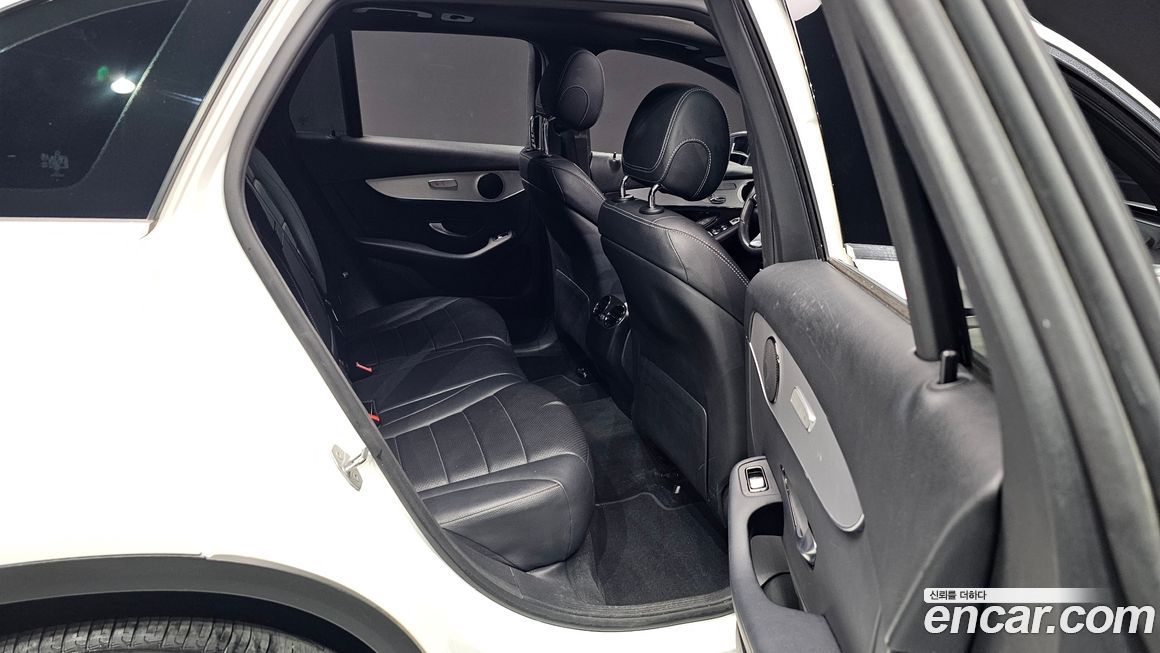 Mercedes-Benz GLC-Class 2018