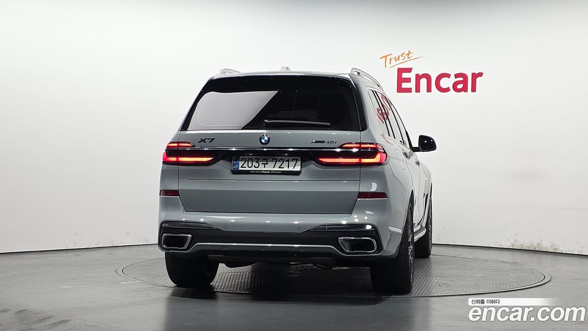 BMW X7 2024