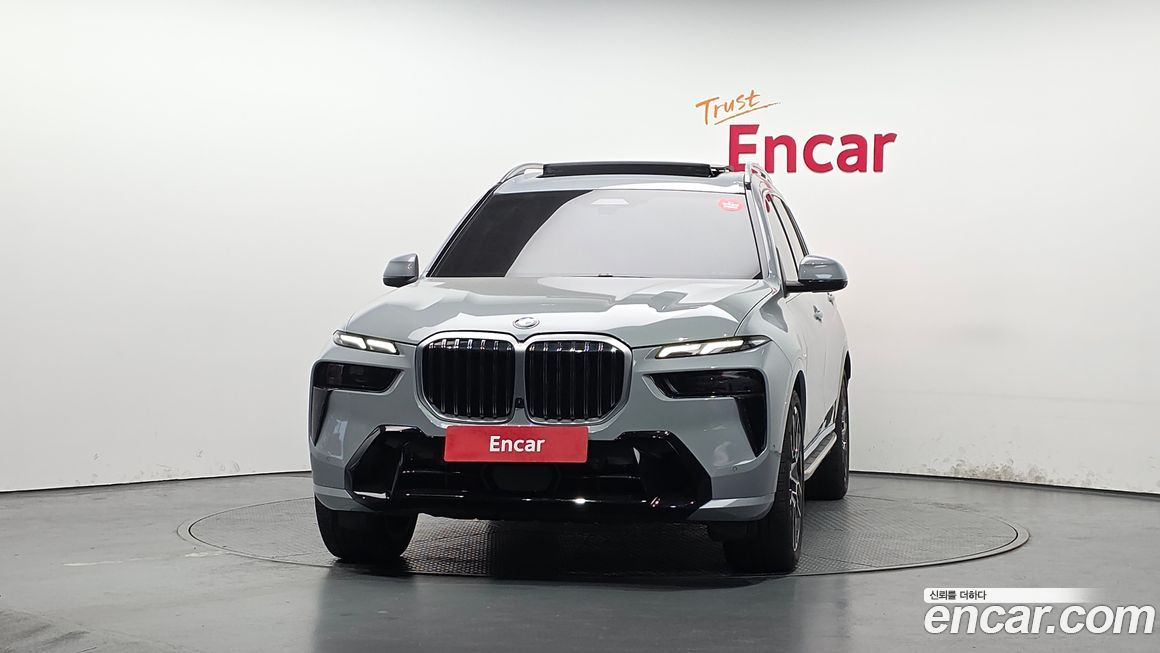 BMW X7 2024
