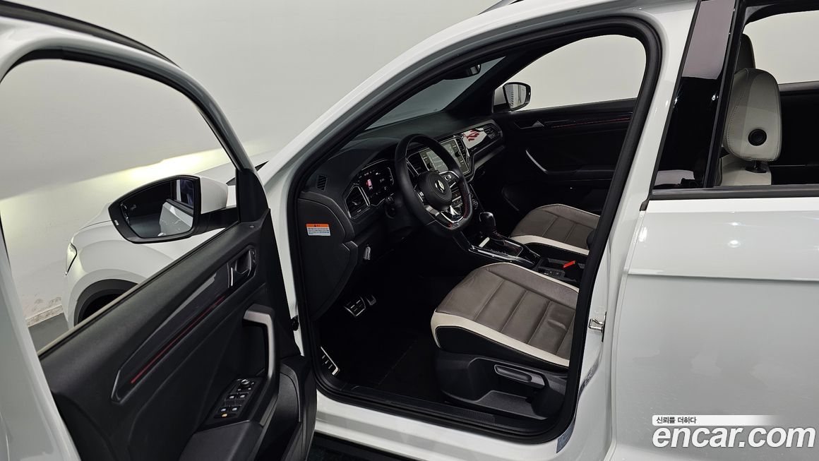 Volkswagen T-Roc 2021