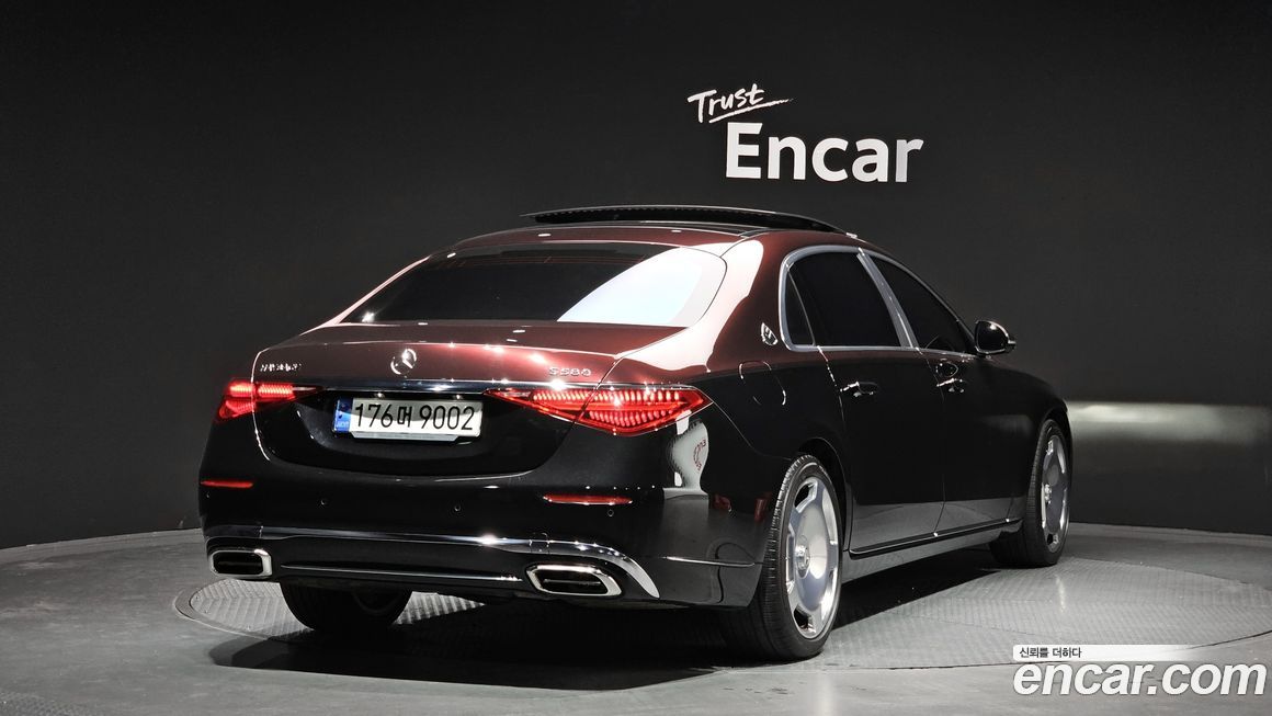 Mercedes-Benz S-Class 2021
