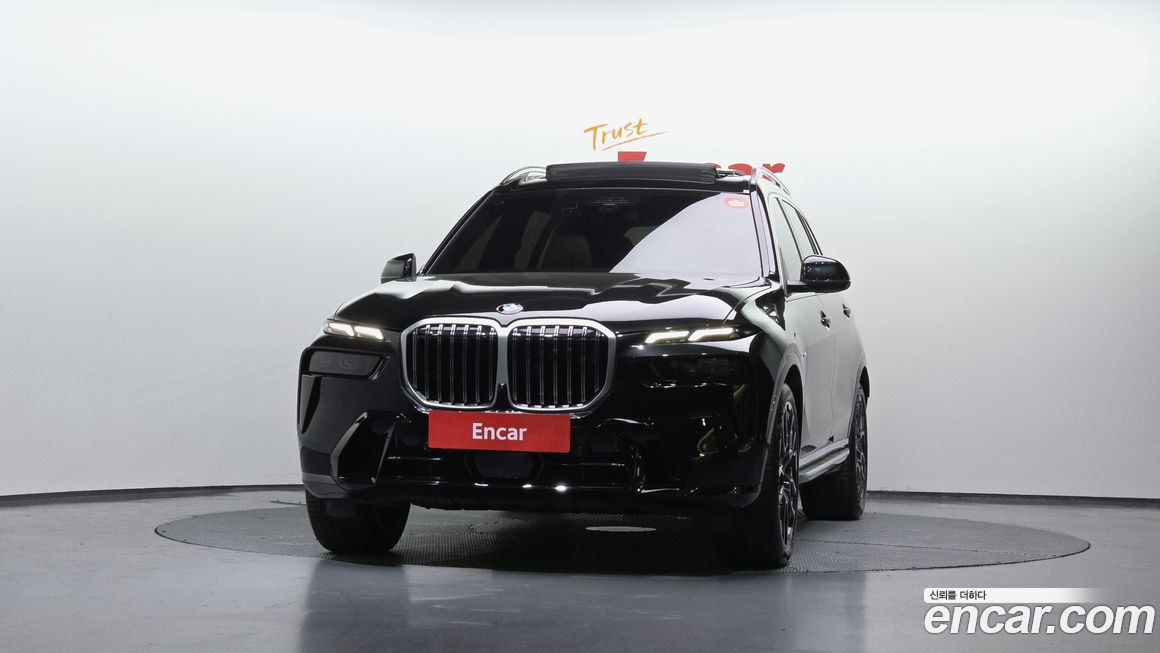BMW X7 2025
