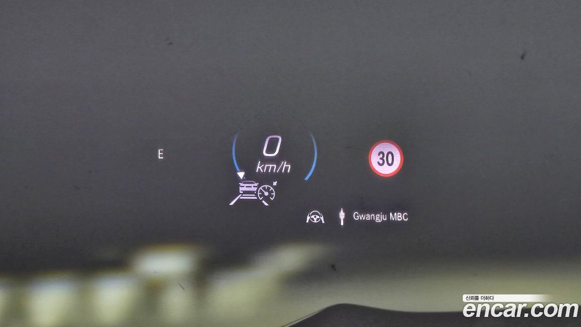 Mercedes-Benz GLS-Class 2023