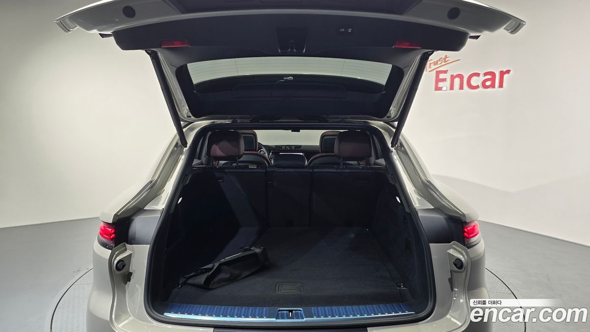 Porsche Cayenne 2025