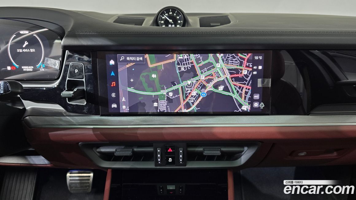 Porsche Cayenne 2025