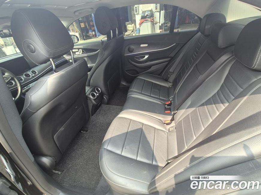 Mercedes-Benz E-Class 2017
