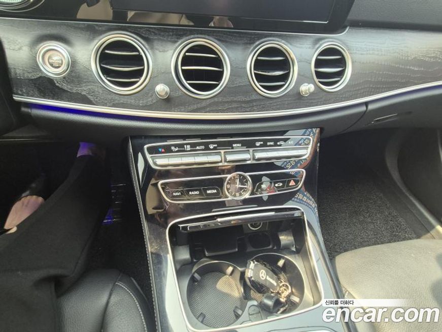 Mercedes-Benz E-Class 2017