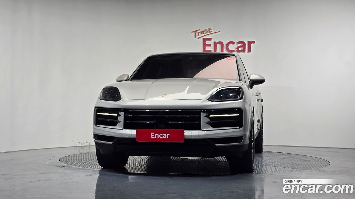 Porsche Cayenne 2025