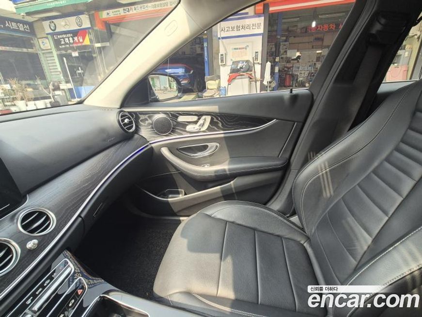 Mercedes-Benz E-Class 2017