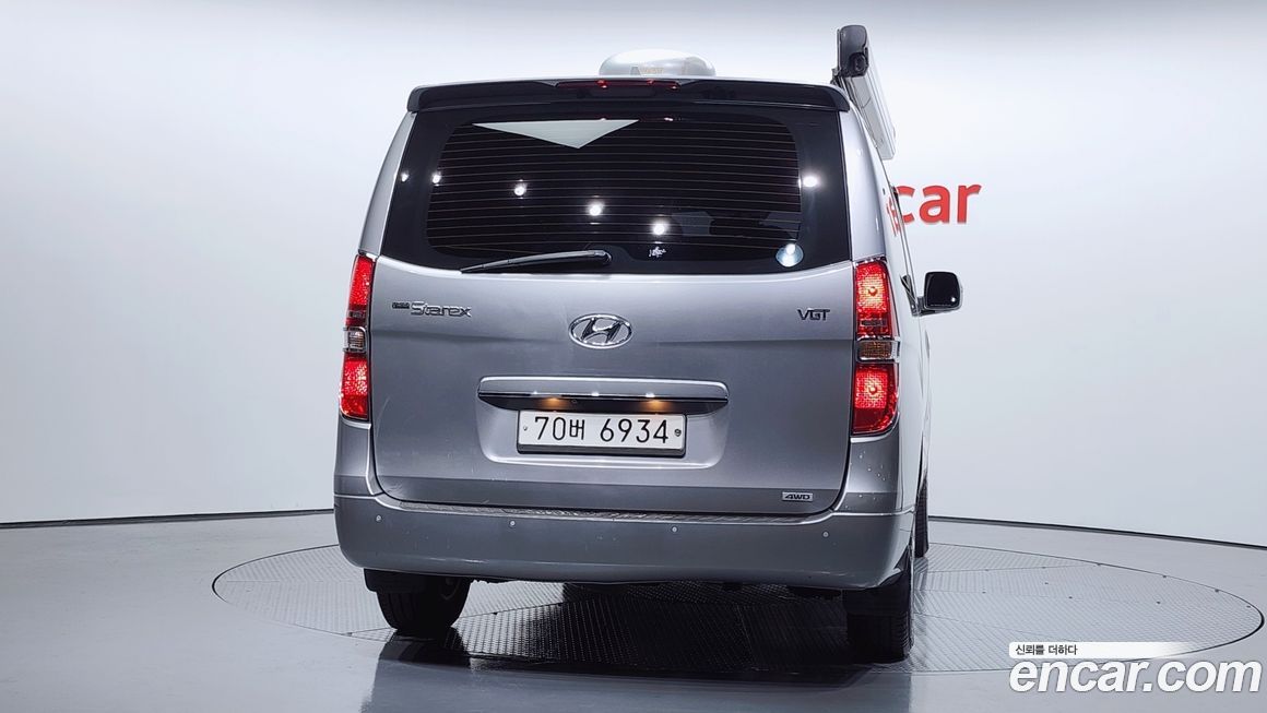 Hyundai Starex 2018