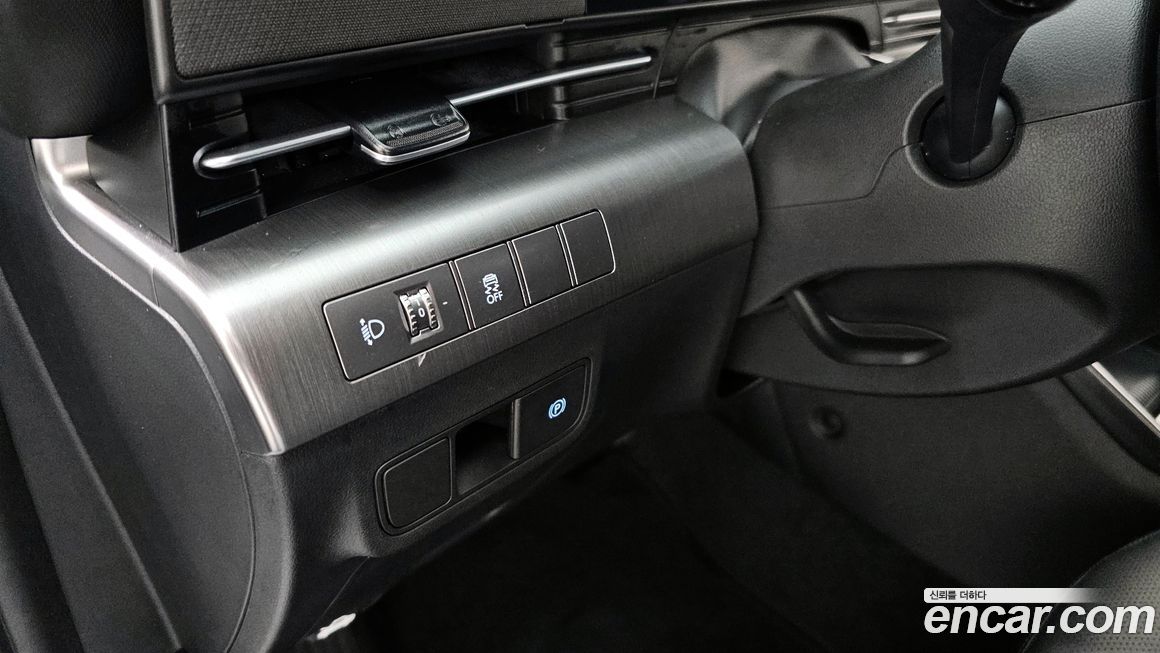 Hyundai Kona 2025