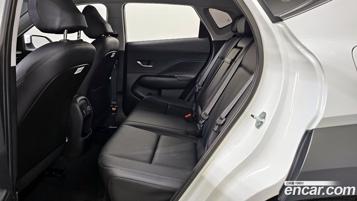 Hyundai Kona 2025