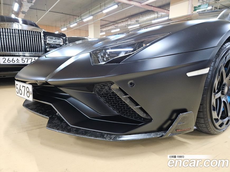 Lamborghini Aventador 2018