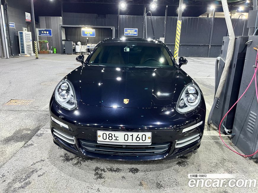 Porsche Panamera 2016