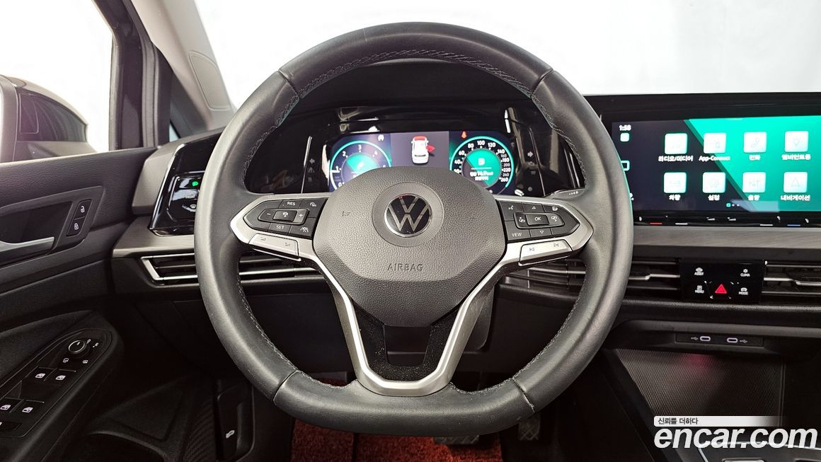 Volkswagen Golf 2022