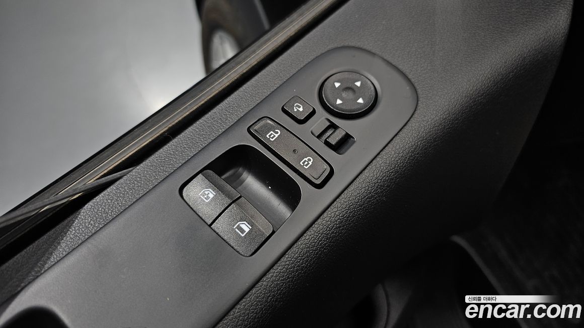 Hyundai Staria 2023