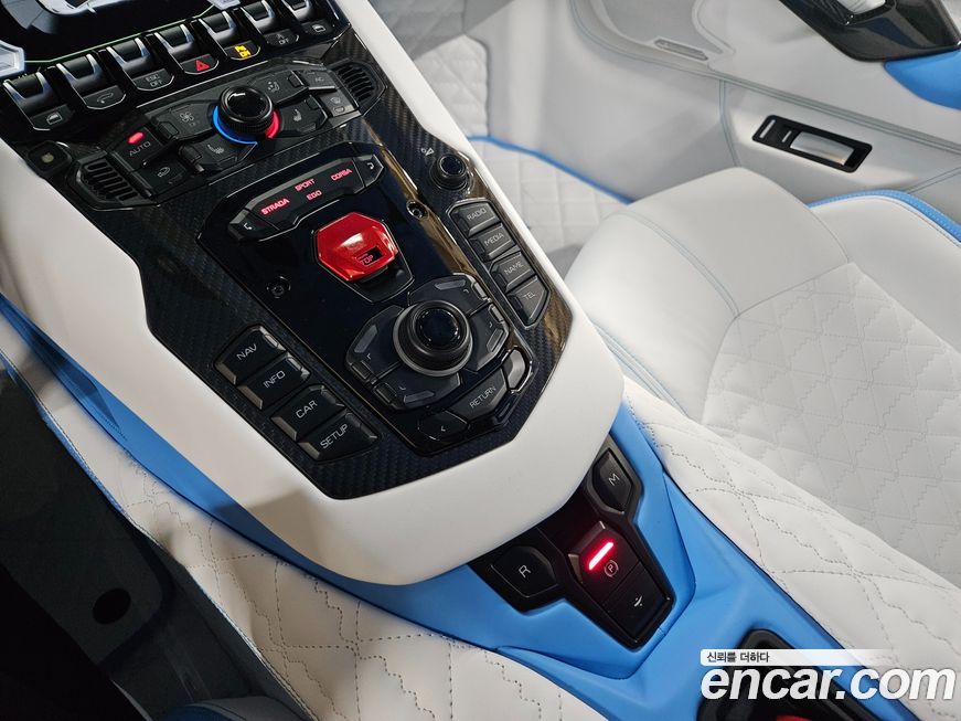 Lamborghini Aventador 2018