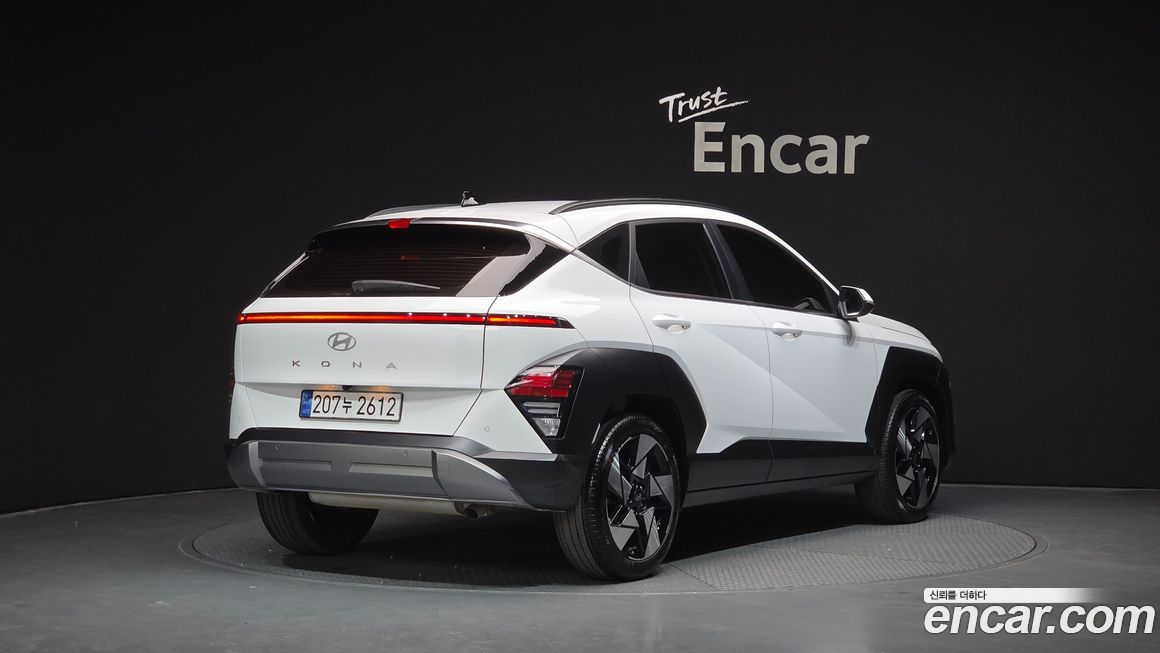 Hyundai Kona 2025