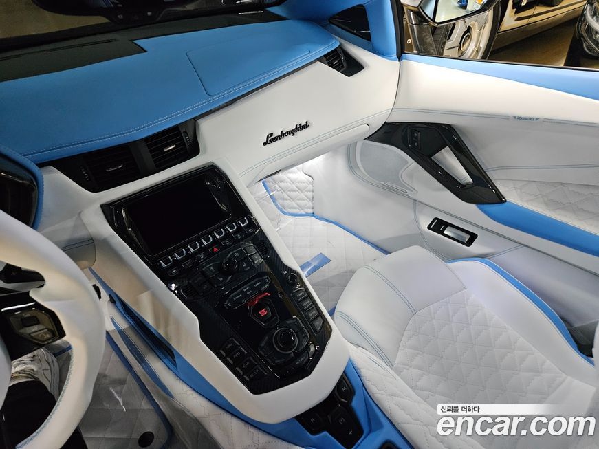 Lamborghini Aventador 2018