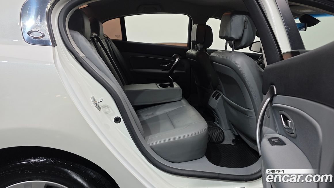 Renault-KoreaSamsung SM5  2010