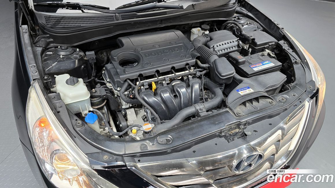 Hyundai Sonata 2011