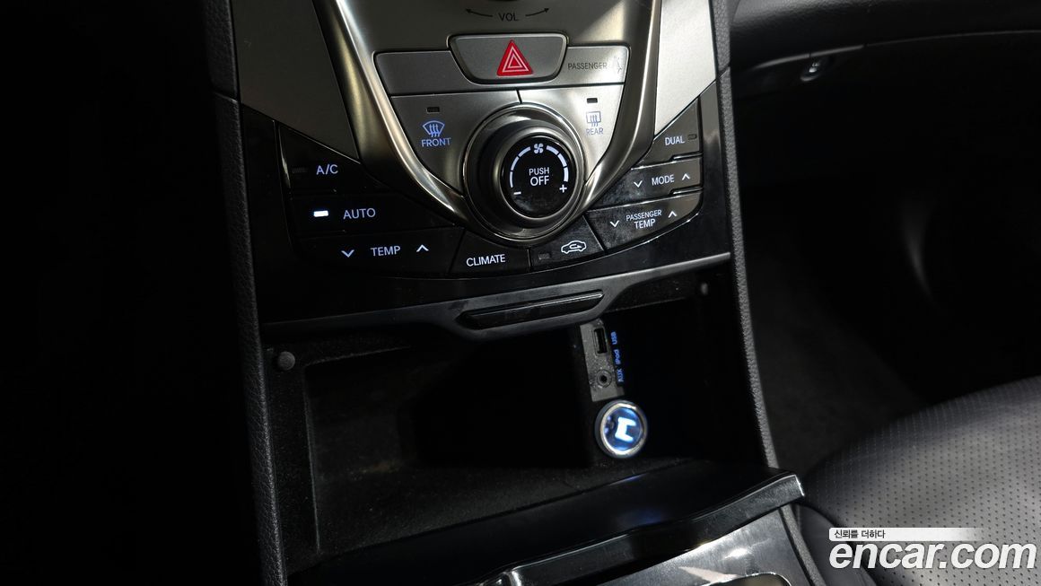 Hyundai Grandeur 2012