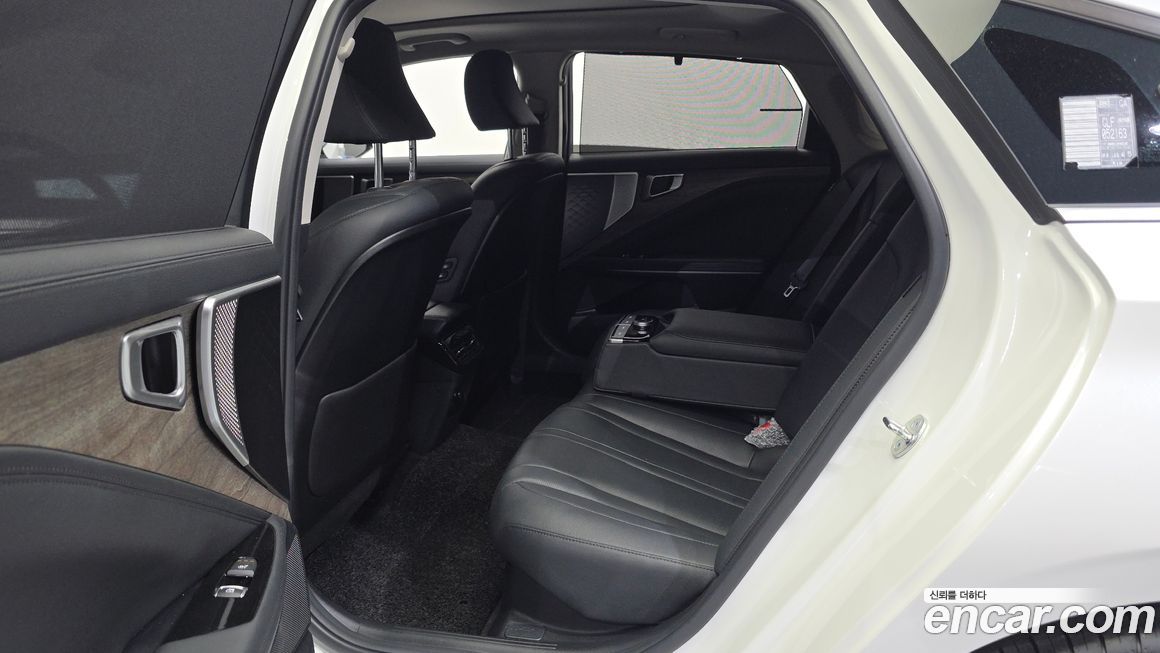 Kia K8 2023