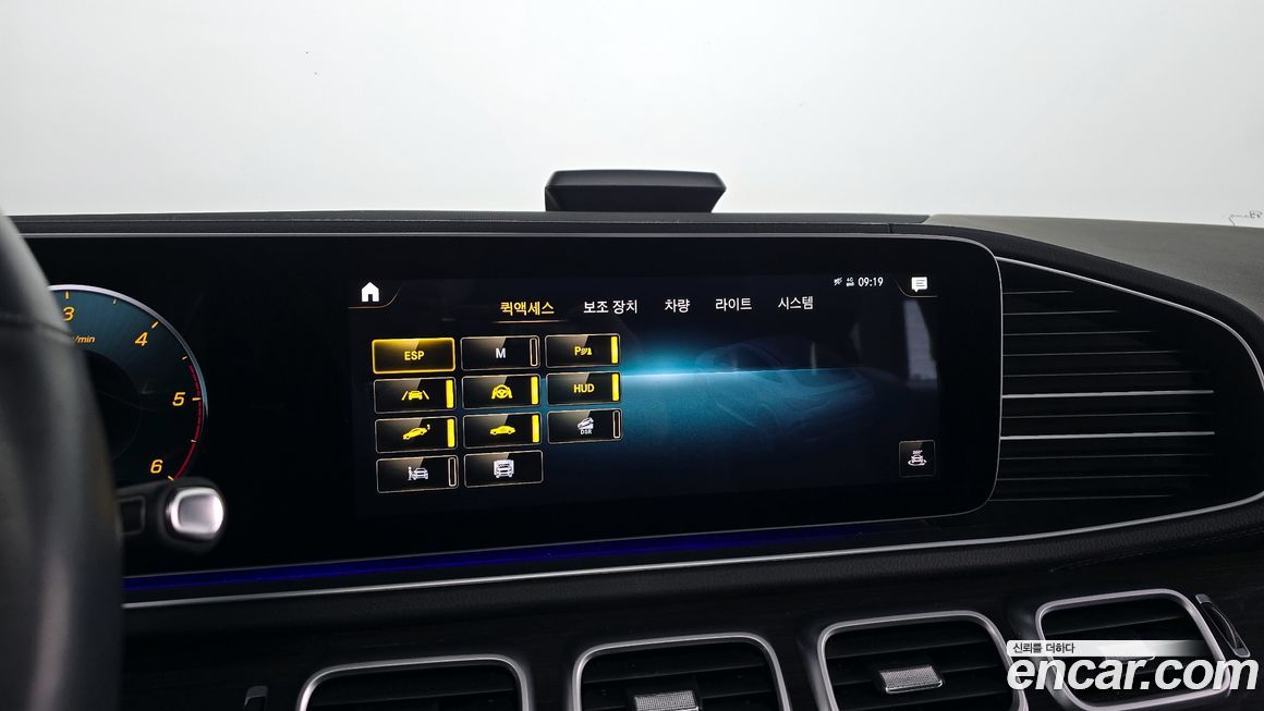 Mercedes-Benz GLE-Class 2021