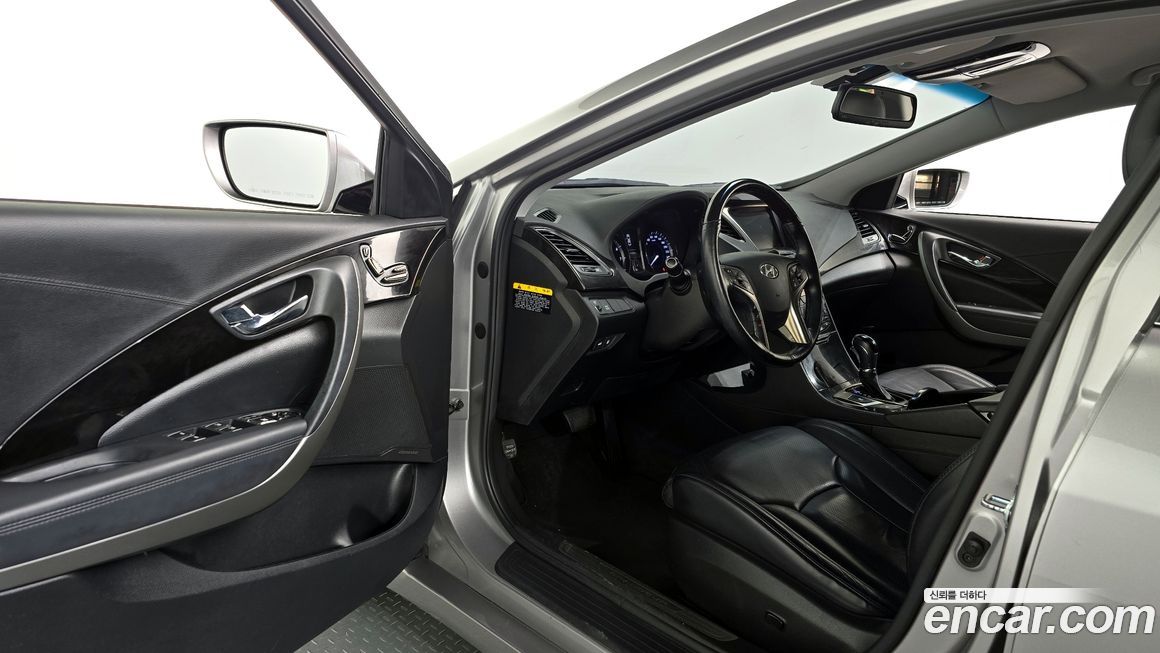 Hyundai Grandeur 2012