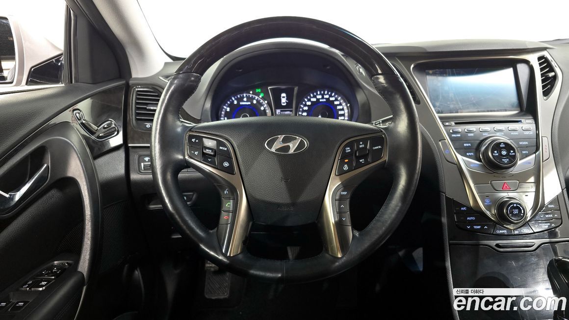 Hyundai Grandeur 2012