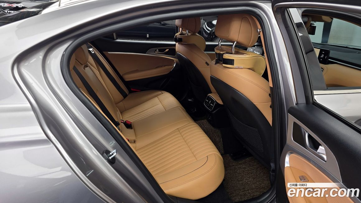 Genesis G70 2021