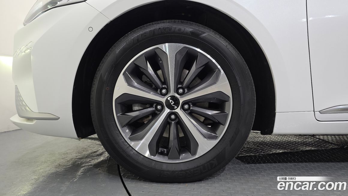 Kia K8 2023